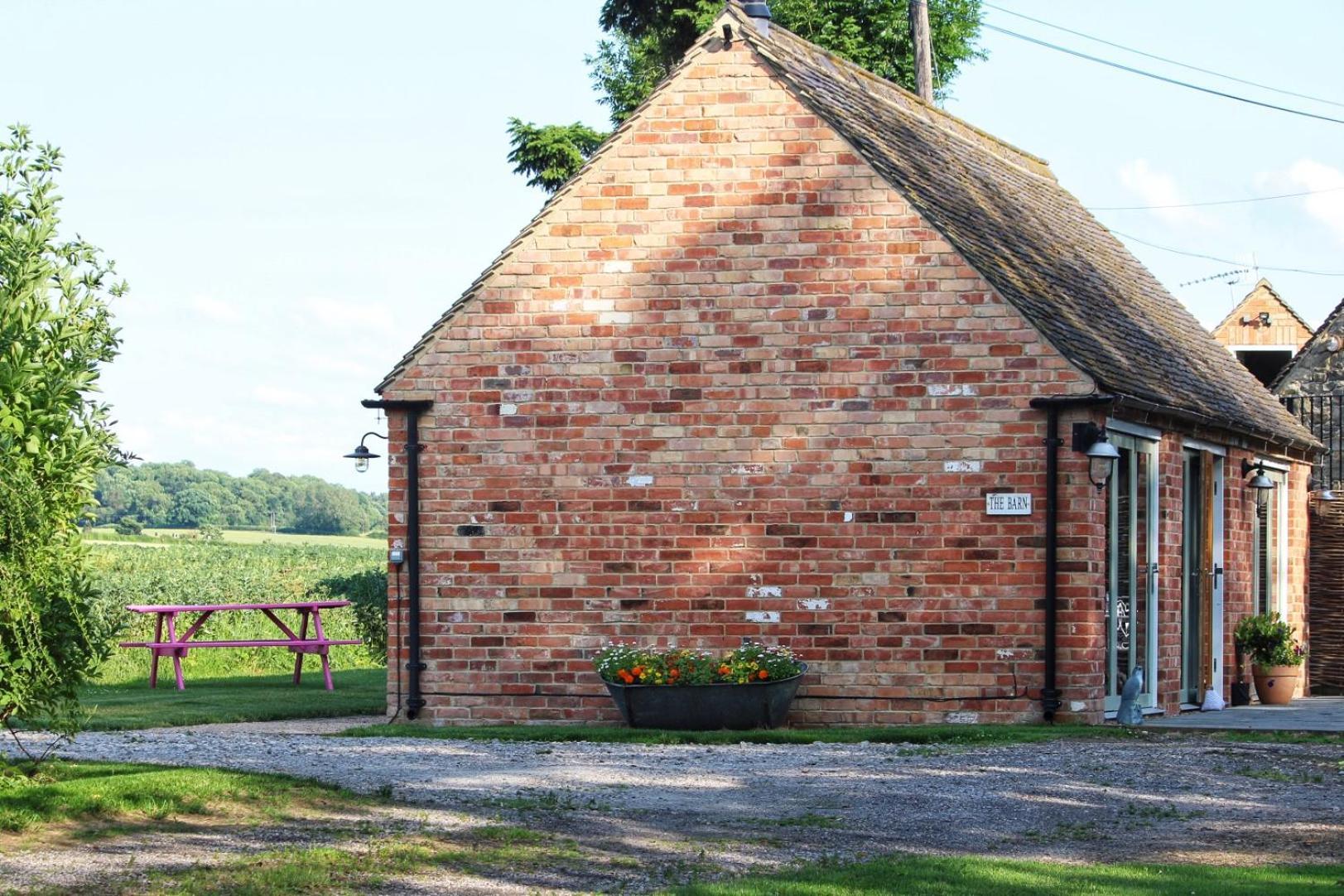 Cosy One Bed Barn Conversion Donington Park East Midlands Airport Derby Exterior photo